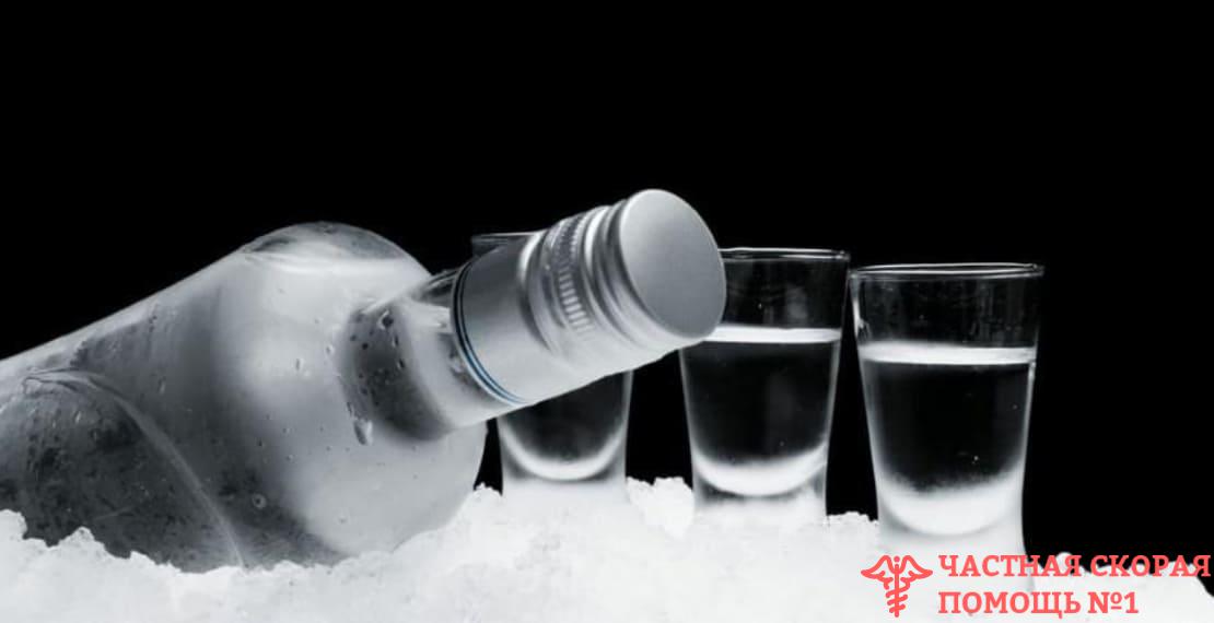 Стоит ли пить алкоголь на морозе: мнение и советы врачей